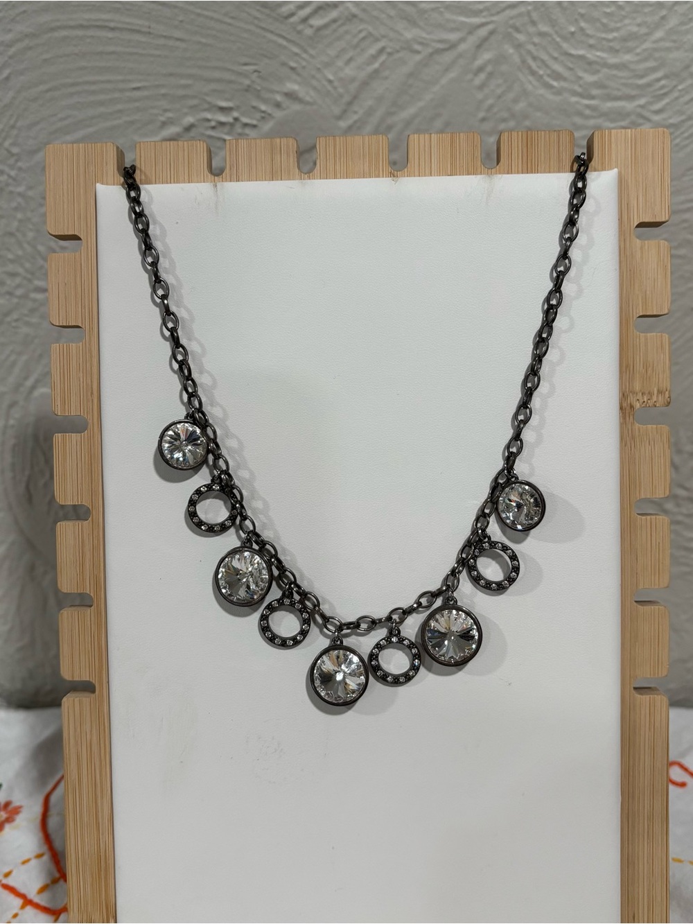 Touchstone crystal by Swarovski “Full swing” necklace